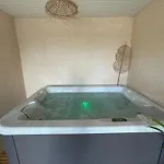 De La Fontaine Avec Jaccuzi