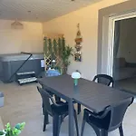Holiday home De La Fontaine Avec Jaccuzi *