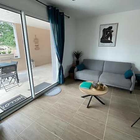 De La Fontaine Avec Jaccuzi Septfonds