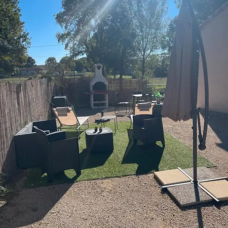 De La Fontaine Avec Jaccuzi Septfonds