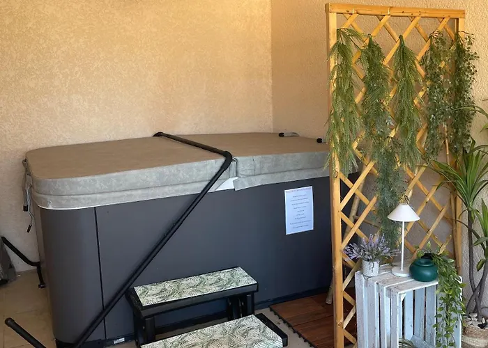 De La Fontaine Avec Jaccuzi *